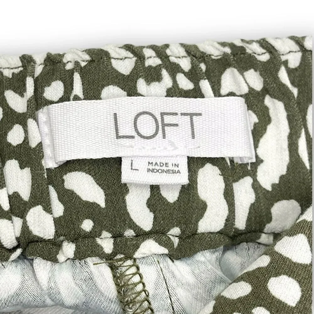 Ann Taylor Loft Wide Leg White Green Animal Print Crop Pants Women's Size Large